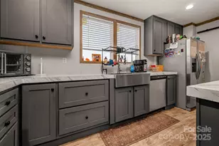 859 Henry Jenkins Rd, Mooresboro, NC 28114 - Photo 9