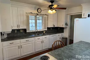 809 Katherine Ave, Kings Mountain, NC 28086 - Photo 9