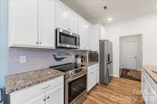 7018 Heron Rookery Wy, Charlotte, NC 28214 - Photo 15