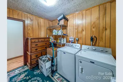 39 Hawthorne Lane, Burnsville, NC 28714 - Photo 31