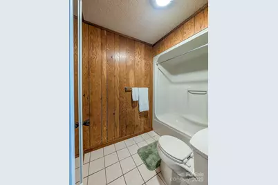 39 Hawthorne Lane, Burnsville, NC 28714 - Photo 19