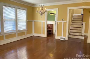 1051 Pee Dee Ave, Albemarle, NC 28001 - Photo 9