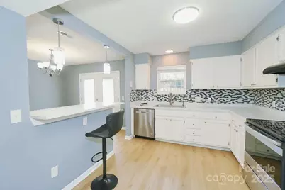 3274 Heathstead Place, Charlotte, NC 28210 - Photo 5