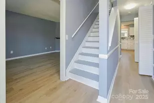 3274 Heathstead Place, Charlotte, NC 28210 - Photo 11