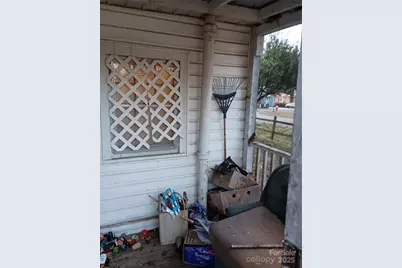 524 North Drive, Cherryville, NC 28021 - Photo 3