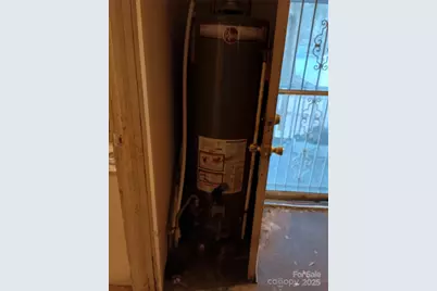 524 North Drive, Cherryville, NC 28021 - Photo 5