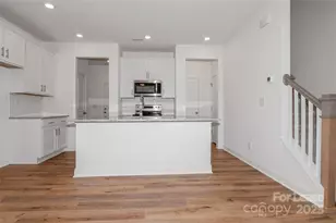 6006 Cedar Chip Wy, Matthews, NC 28105 - Photo 3