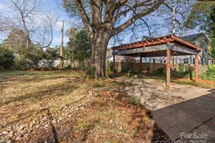 4310 Collingwood Dr, Charlotte, NC 28209 - Photo 21