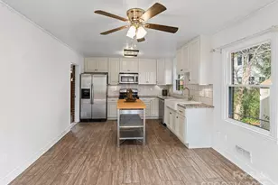 4310 Collingwood Dr, Charlotte, NC 28209 - Photo 7