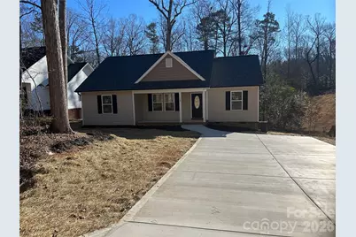 125 Oakhill Court #320, Mount Gilead, NC 27306 - Photo 1