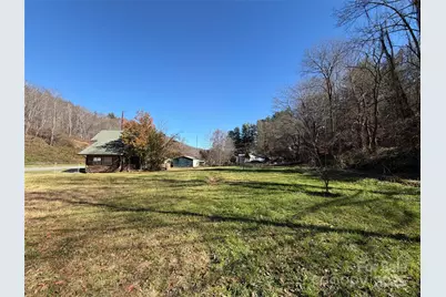 2843 Dellwood Road, Waynesville, NC 28786 - Photo 5