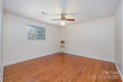 7015 Lavern Street, Charlotte, NC 28215 - Photo 19