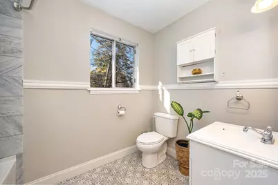 7015 Lavern Street, Charlotte, NC 28215 - Photo 25