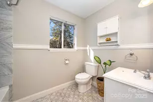 7015 Lavern St, Charlotte, NC 28215 - Photo 25