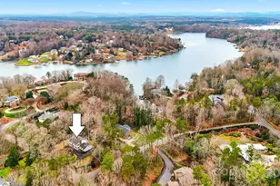 936 18th Ave Dr NW, Hickory, NC 28601 - Photo 3