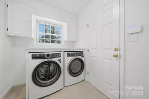 936 18th Ave Dr NW, Hickory, NC 28601 - Photo 37