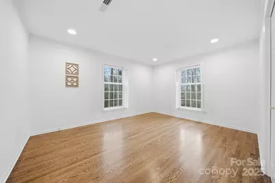 936 18th Avenue Drive NW, Hickory, NC 28601 - Photo 33