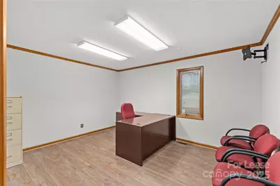 824 Lower Creek Drive NE, Lenoir, NC 28645 - Photo 17