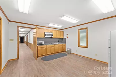 824 Lower Creek Drive NE, Lenoir, NC 28645 - Photo 29