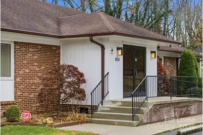 824 Lower Creek Drive NE, Lenoir, NC 28645 - Photo 3