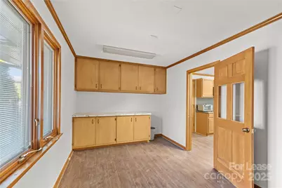 824 Lower Creek Drive NE, Lenoir, NC 28645 - Photo 31