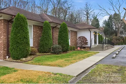 824 Lower Creek Drive NE, Lenoir, NC 28645 - Photo 5