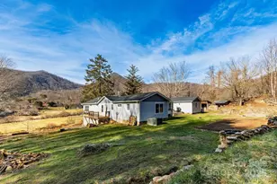 2888 Beaverdam Rd, Canton, NC 28716 - Photo 3