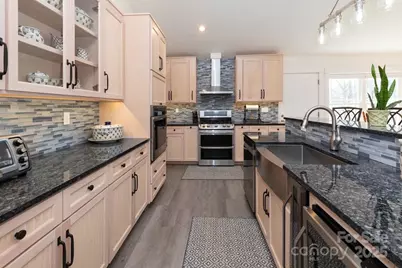 2888 Beaverdam Road, Canton, NC 28716 - Photo 7