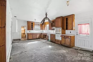 2183 Mt Zion Church Rd, Alexis, NC 28006 - Photo 19