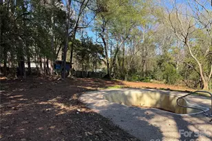 1158 Sunset Ct, Conover, NC 28613 - Photo 29