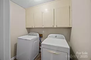 1158 Sunset Ct, Conover, NC 28613 - Photo 19