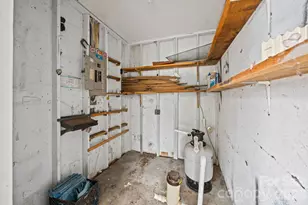 1158 Sunset Ct, Conover, NC 28613 - Photo 19