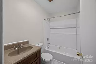 1158 Sunset Ct, Conover, NC 28613 - Photo 17