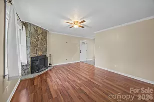 1158 Sunset Ct, Conover, NC 28613 - Photo 5