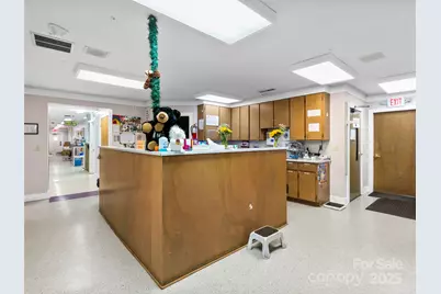 157 Medical Park Drive, Brevard, NC 28712 - Photo 5