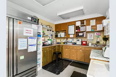 157 Medical Park Drive, Brevard, NC 28712 - Photo 9