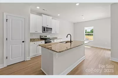 4147 Bolo Drive, Charlotte, NC 28215 - Photo 7