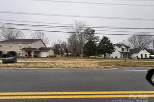 4653 Perkins Rd, Charlotte, NC 28269 - Photo 5