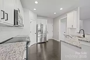 4364 Park South Station Blvd, Charlotte, NC 28210 - Photo 9