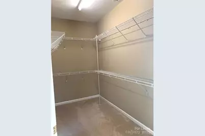 8419 Heron Glen Drive, Charlotte, NC 28269 - Photo 9