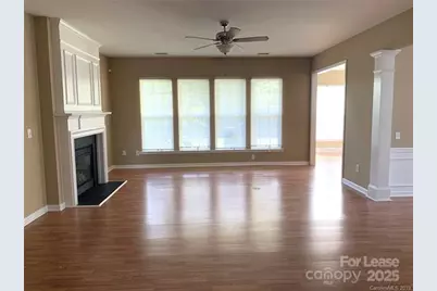 8419 Heron Glen Drive, Charlotte, NC 28269 - Photo 3
