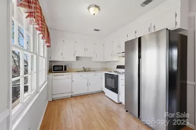 9901 Arbordale Avenue, Charlotte, NC 28215 - Photo 5