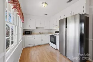 9901 Arbor Dale Ave, Charlotte, NC 28215 - Photo 5