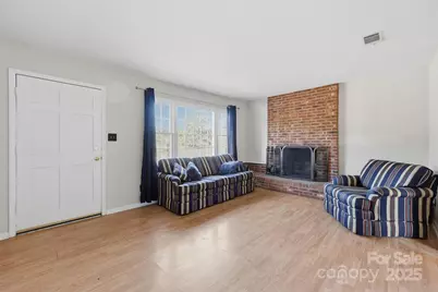 9901 Arbordale Avenue, Charlotte, NC 28215 - Photo 3