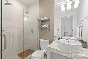 2076 Euclid Ave, Charlotte, NC 28203 - Photo 29