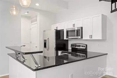 2076 Euclid Avenue, Charlotte, NC 28203 - Photo 11