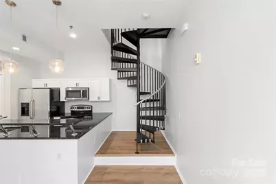 2076 Euclid Avenue, Charlotte, NC 28203 - Photo 17