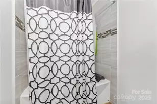 308 Hubbard St, Lincolnton, NC 28092 - Photo 9