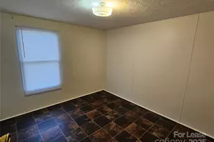 2292 W Wade Ave, Morganton, NC 28655 - Photo 9