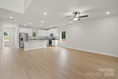 4124 Bolo Drive, Charlotte, NC 28215 - Photo 5